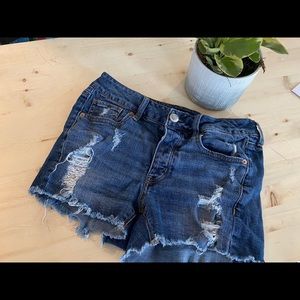 2/$20 American eagle stretch distressed shorts